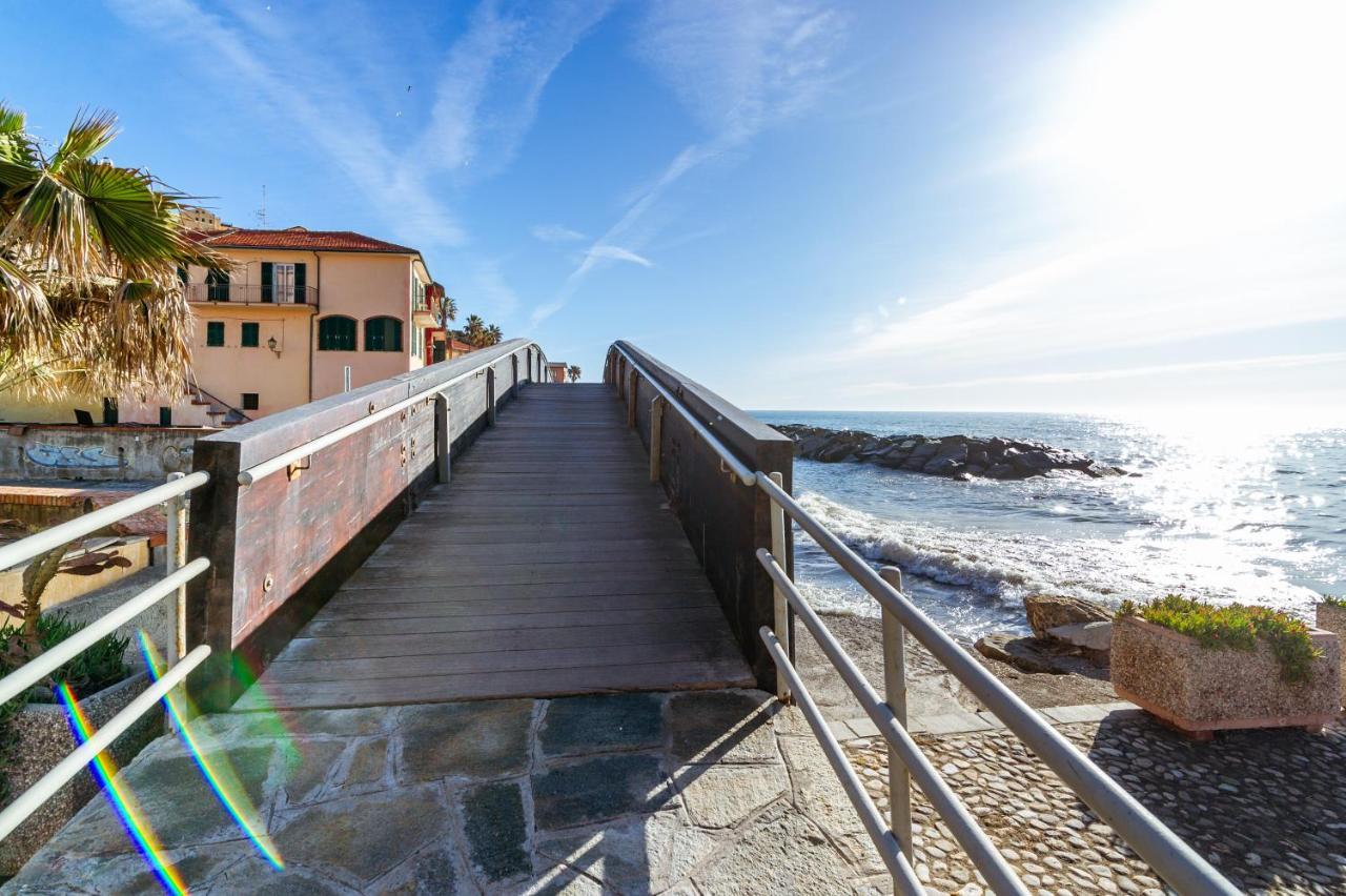 Casa Zaretta Apartment Imperia Bagian luar foto