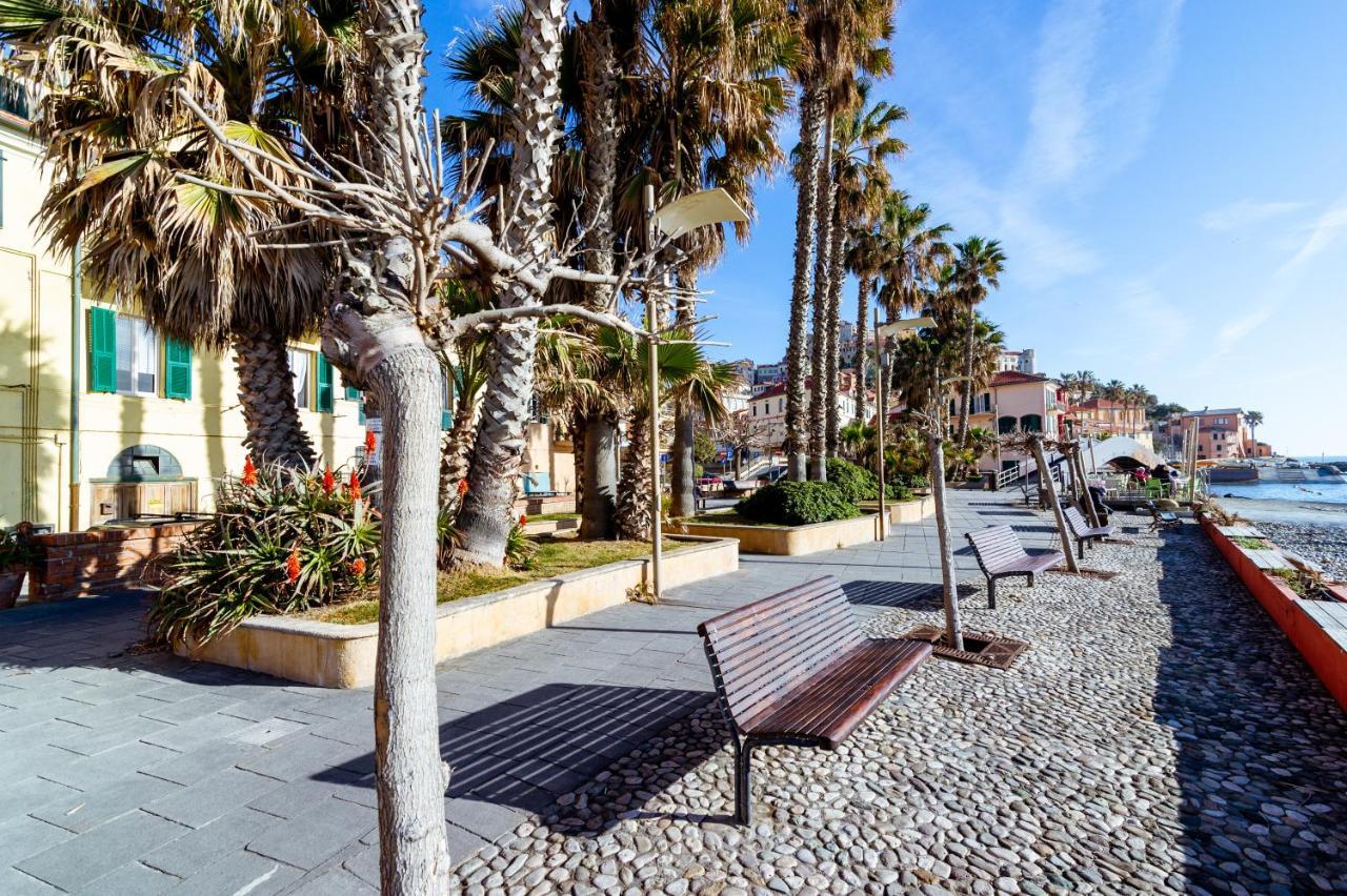 Casa Zaretta Apartment Imperia Bagian luar foto